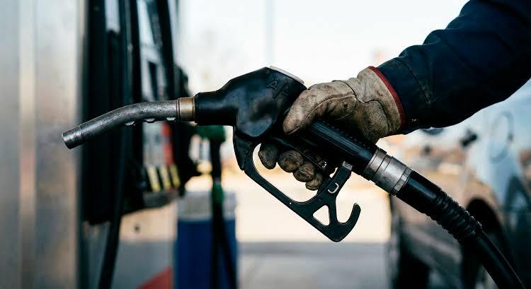 Regular y súper suben Q0.70 en Quetzaltenango