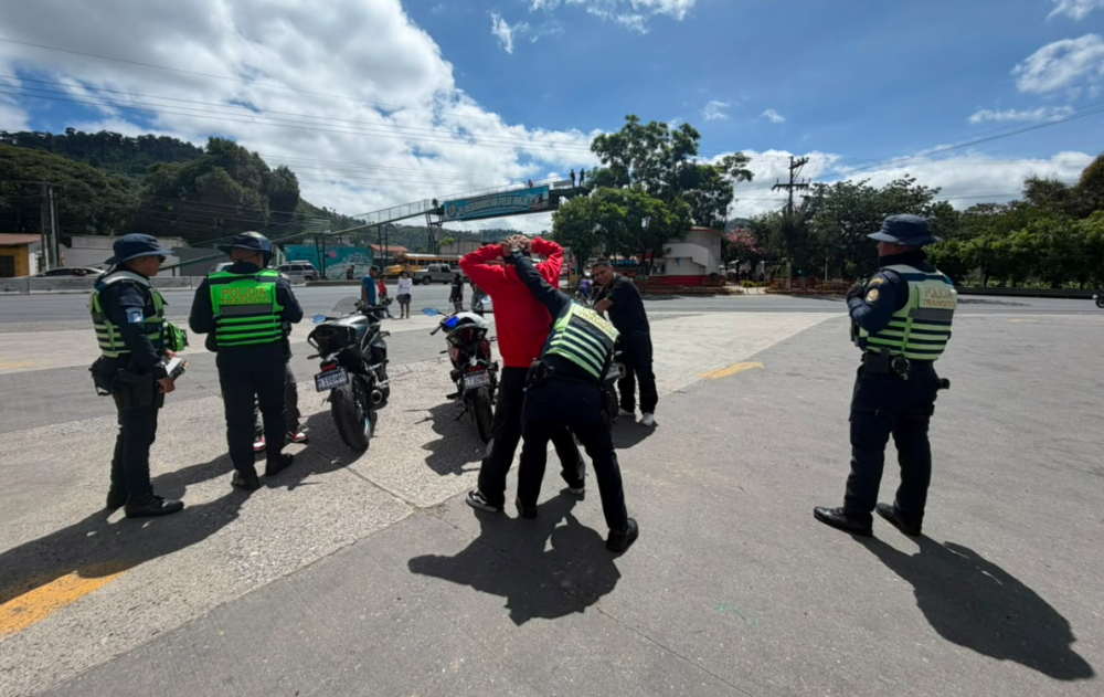 Motocicletas concentran el 53 % de los hechos de tránsito en Guatemala