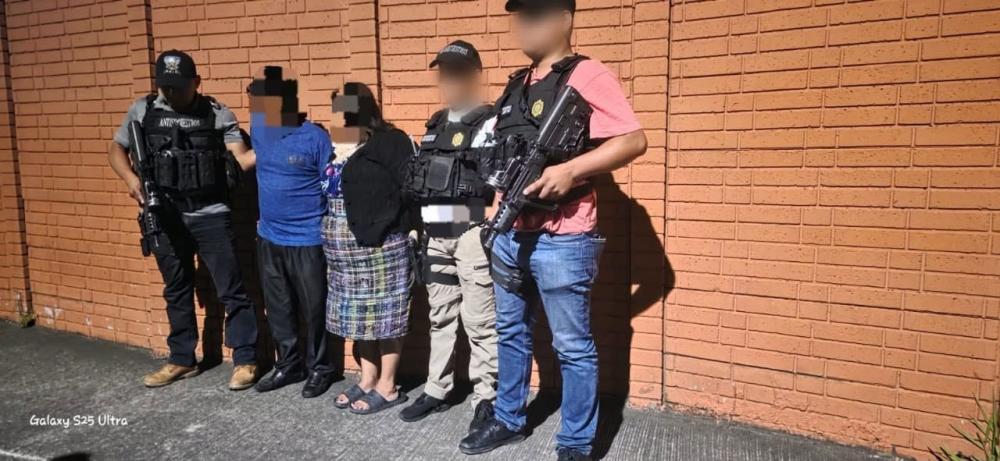 Capturan a dos personas por simular un secuestro para exigir Q80 mil