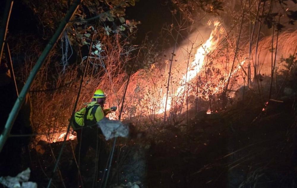 Sistema de emergencias combate 6 incendios activos en el país