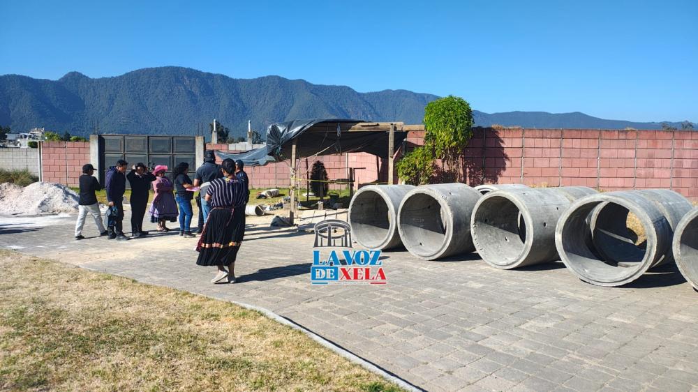 Investigan muerte por gases tóxicos en San Mateo durante construcción