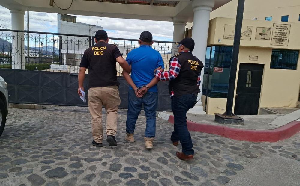 Capturan en Quetzaltenango a hombre requerido por un caso de violación